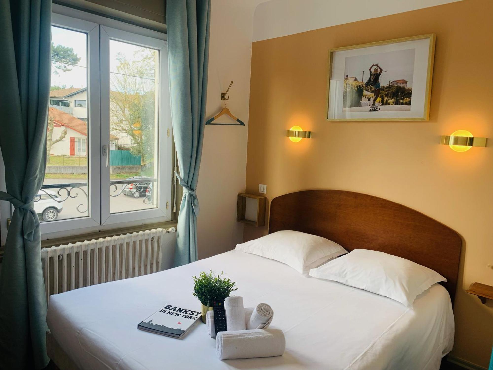 Hotel Fine Anglet Exterior foto